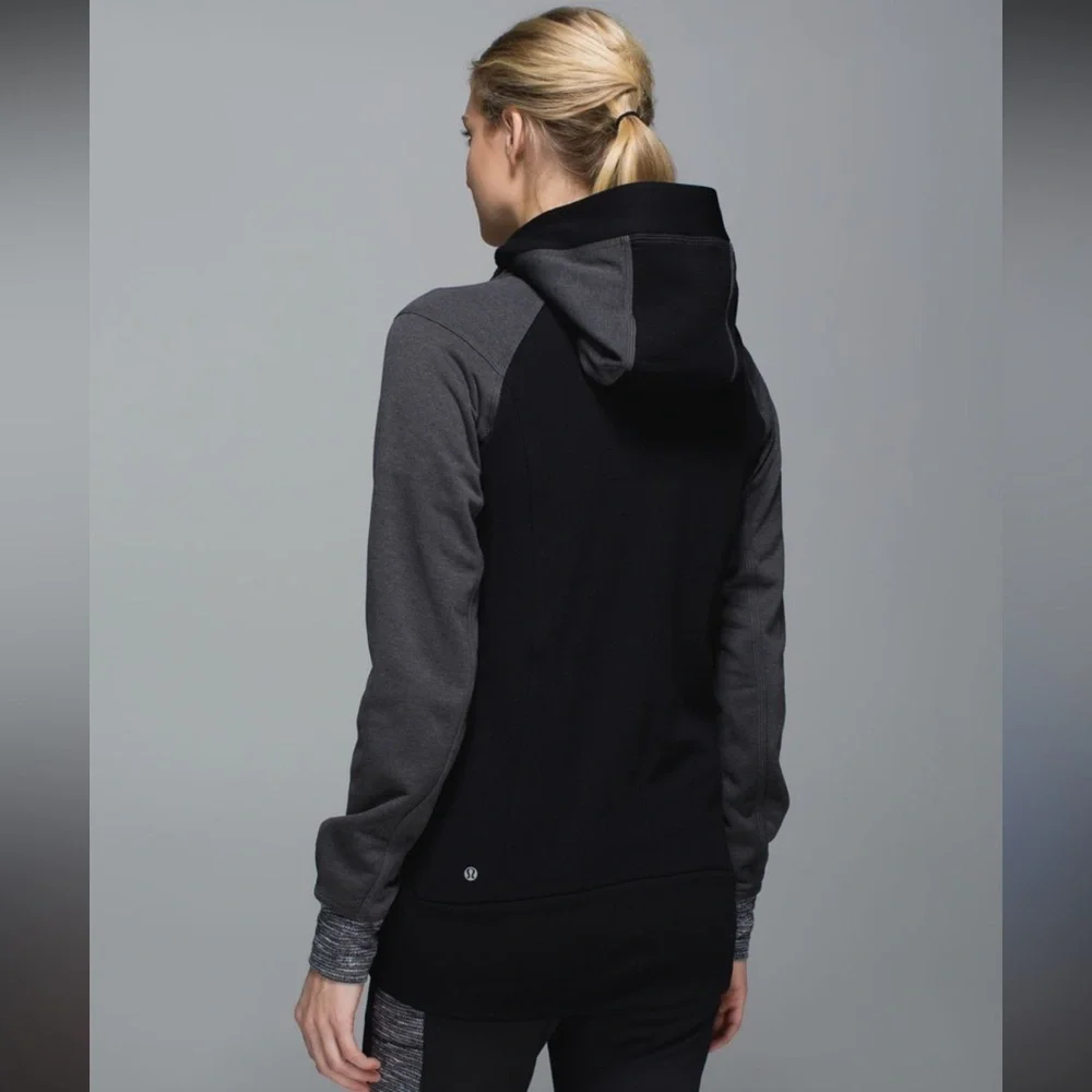 Lululemon Athletica Black and Gray Stretch-It Out Full Zip Hoodie - 6